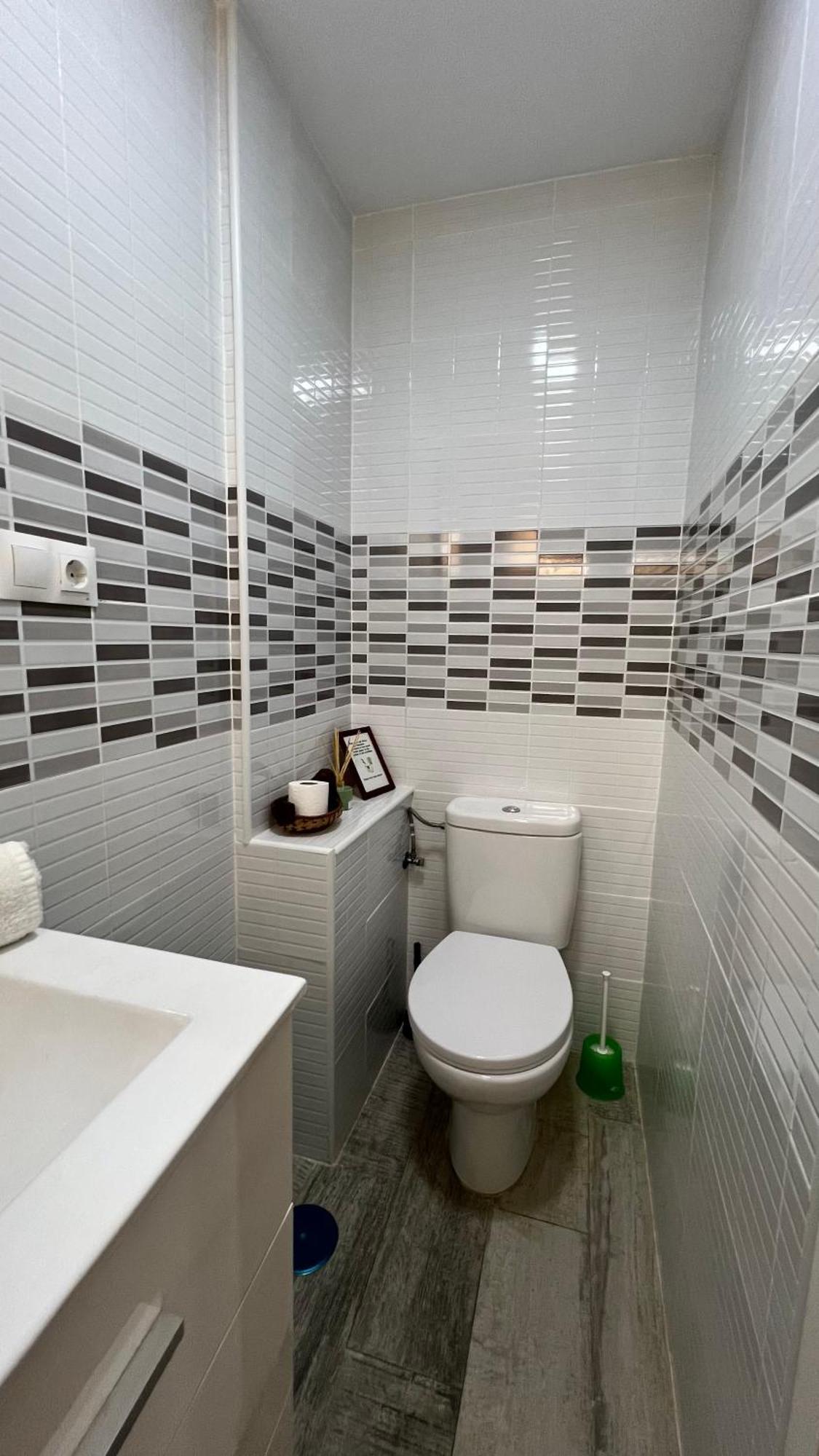Vista A La Playa, Cerca Del Centro Con Piscina Apartment เบนัลมาเดนา ภายนอก รูปภาพ